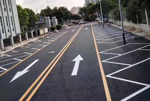 道路劃線設(shè)計(jì)，為安全出行保駕護(hù)航